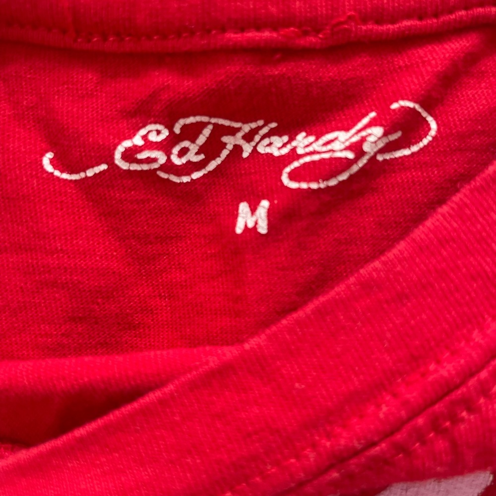 Ed Hardy Cropped Graphic Tee “Ed Hardy” Script — Size M (Y2K / Tattoo Style) - Picture 2 of 3